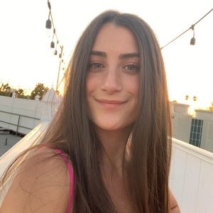 Meet your Posher, Cienna